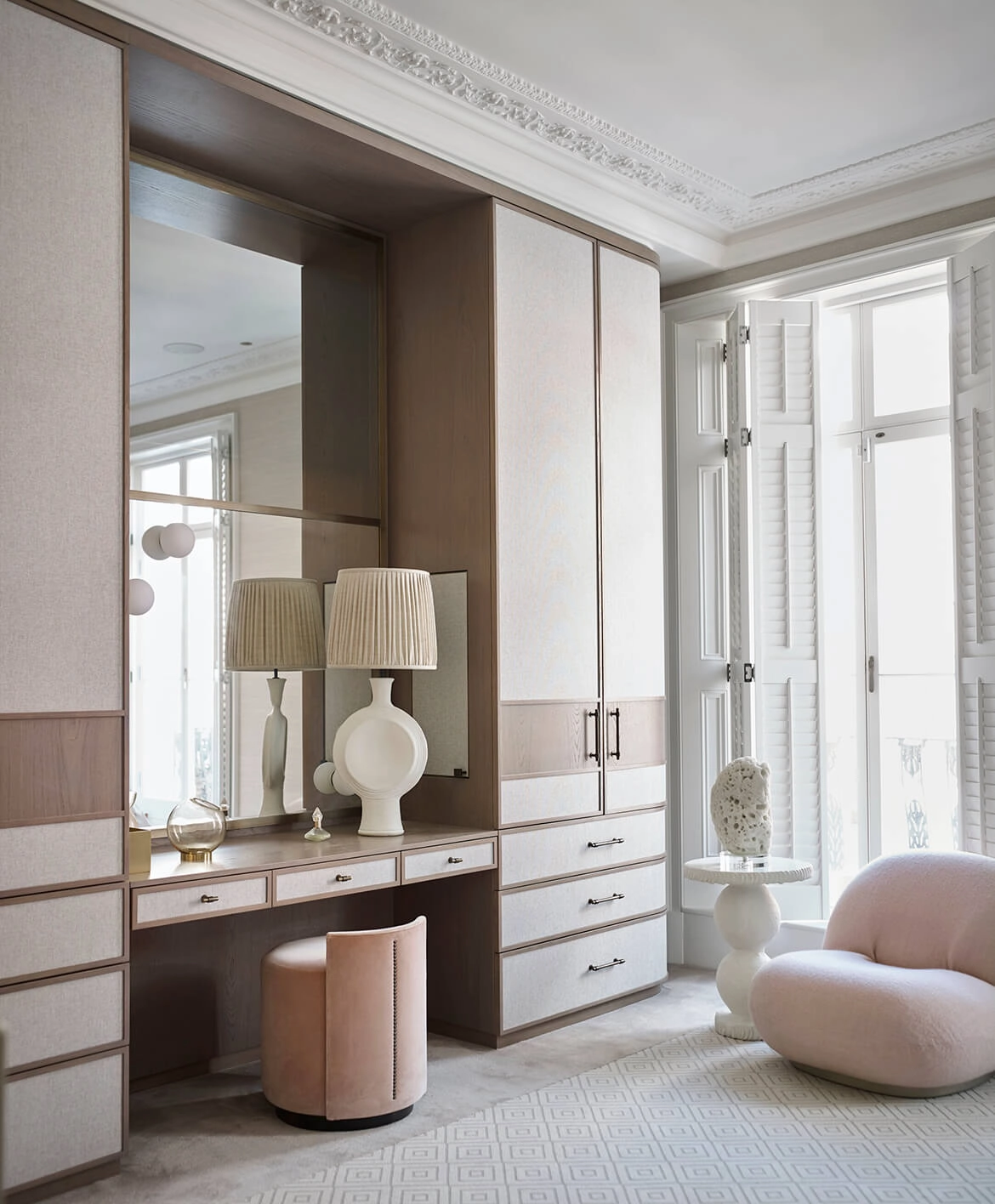 Custom-made dressing room